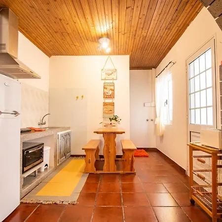 Casa Inti / Inti House Furnas Nocleg ze śniadaniem