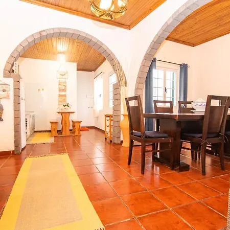 Casa Inti / Inti House