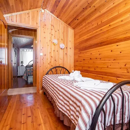 Casa Inti / Inti House Furnas Bed & Breakfast