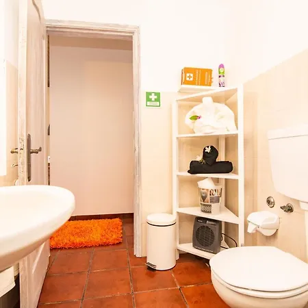 Casa Inti / Inti House Furnas Bed & Breakfast