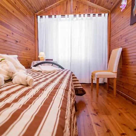 Couette-café Casa Inti / Inti House Furnas (Azores)