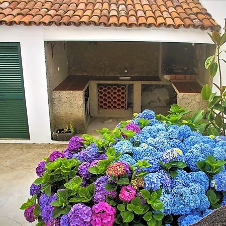 Casa Inti / Inti House Furnas (Azores)