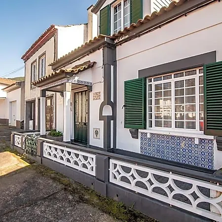 Casa Inti / Inti House Oda ve Kahvaltı Furnas (Azores)
